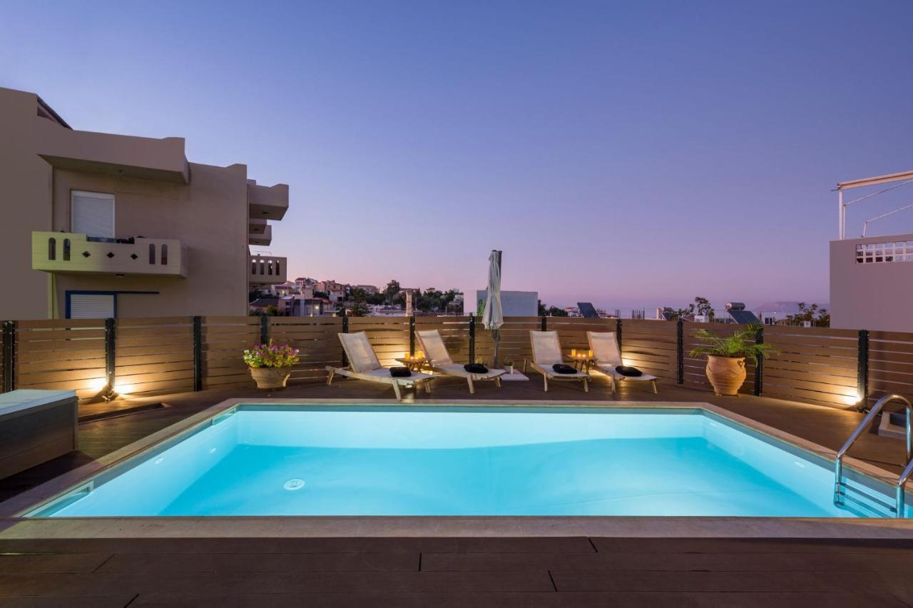 Villa Roxanne Galatás Exteriér fotografie